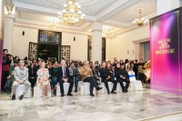 云南美术馆“梦呓者的日记——周章科绘画作品展”揭幕 以三大板块梳理个体艺术之旅