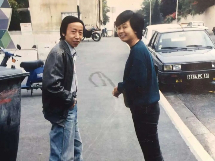 1990 沈远和黄永砅在Aix-en-Provence，法国
