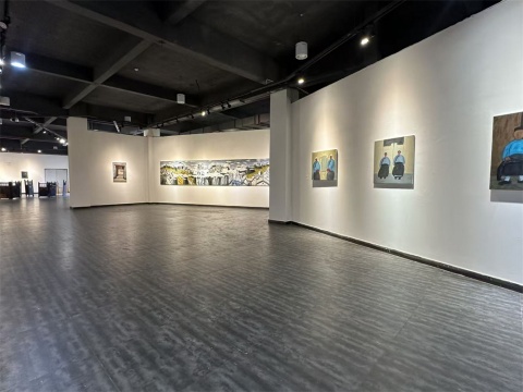 顽固者的城，他用八百幅作品守护六百年屯堡