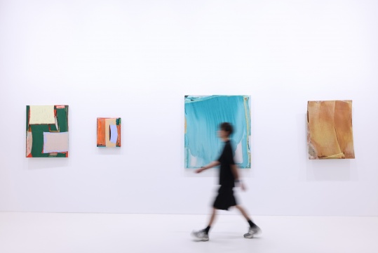 画屏艺术空间新展：一场关于中国抽象的路径的探讨